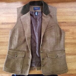 Ladies tweed vest